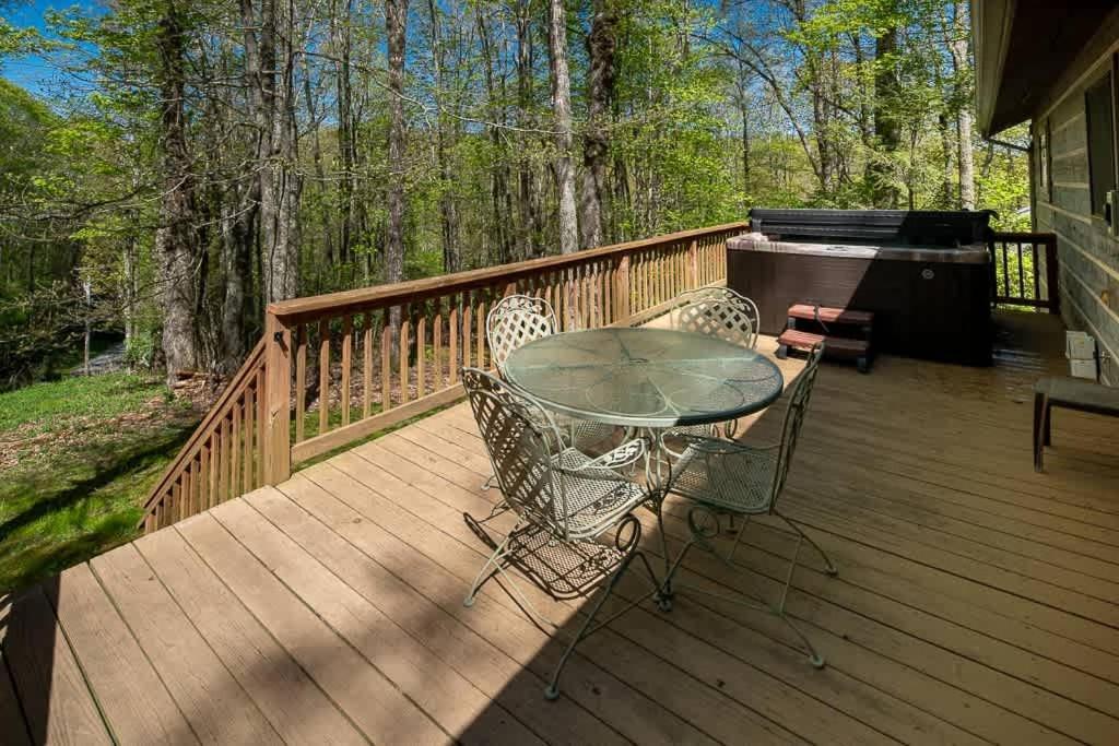 Cozy 'Grey Fox' Cabin Between Boone & Blowing Rock Bagian luar foto