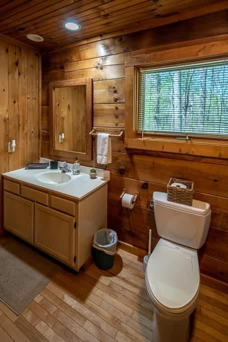 Cozy 'Grey Fox' Cabin Between Boone & Blowing Rock Bagian luar foto