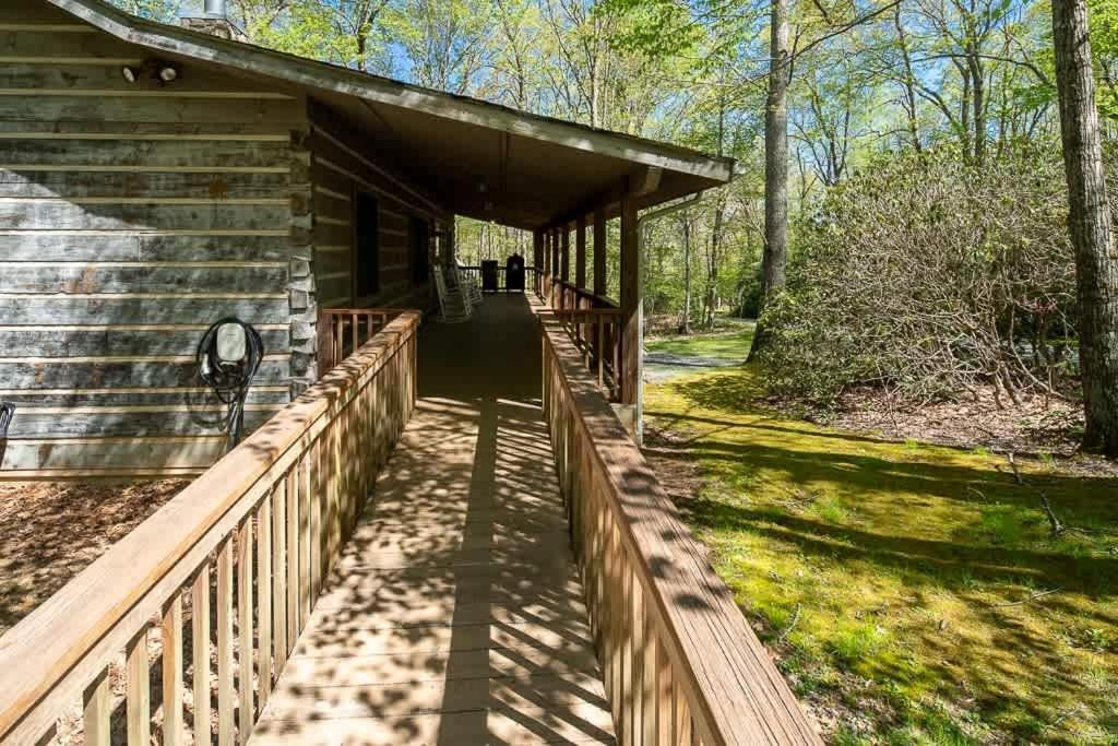 Cozy 'Grey Fox' Cabin Between Boone & Blowing Rock Bagian luar foto